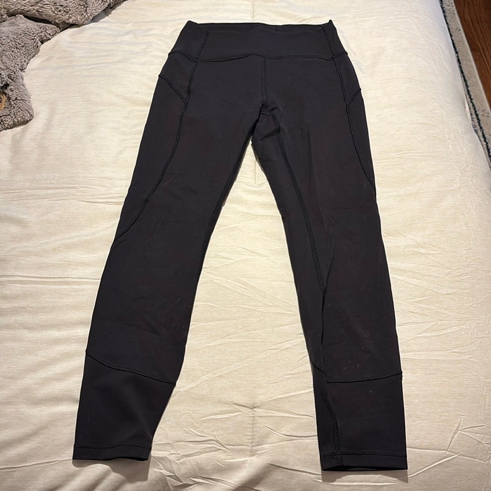 Lululemon in movement leggings